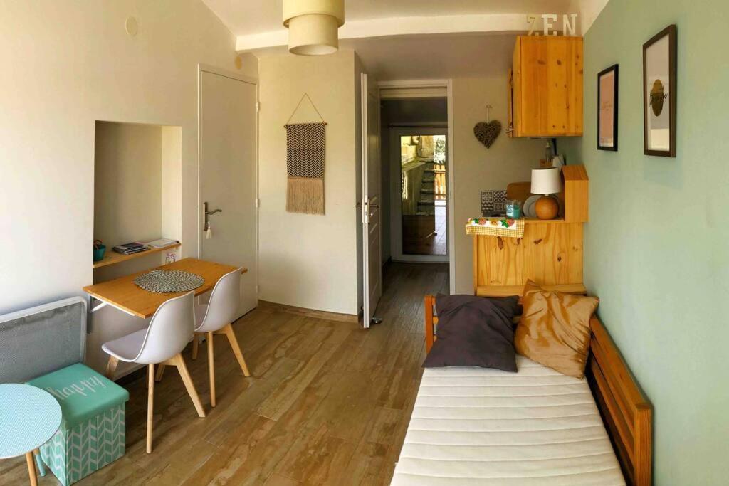 Le Dindouleto Apartment Peynier Exterior photo